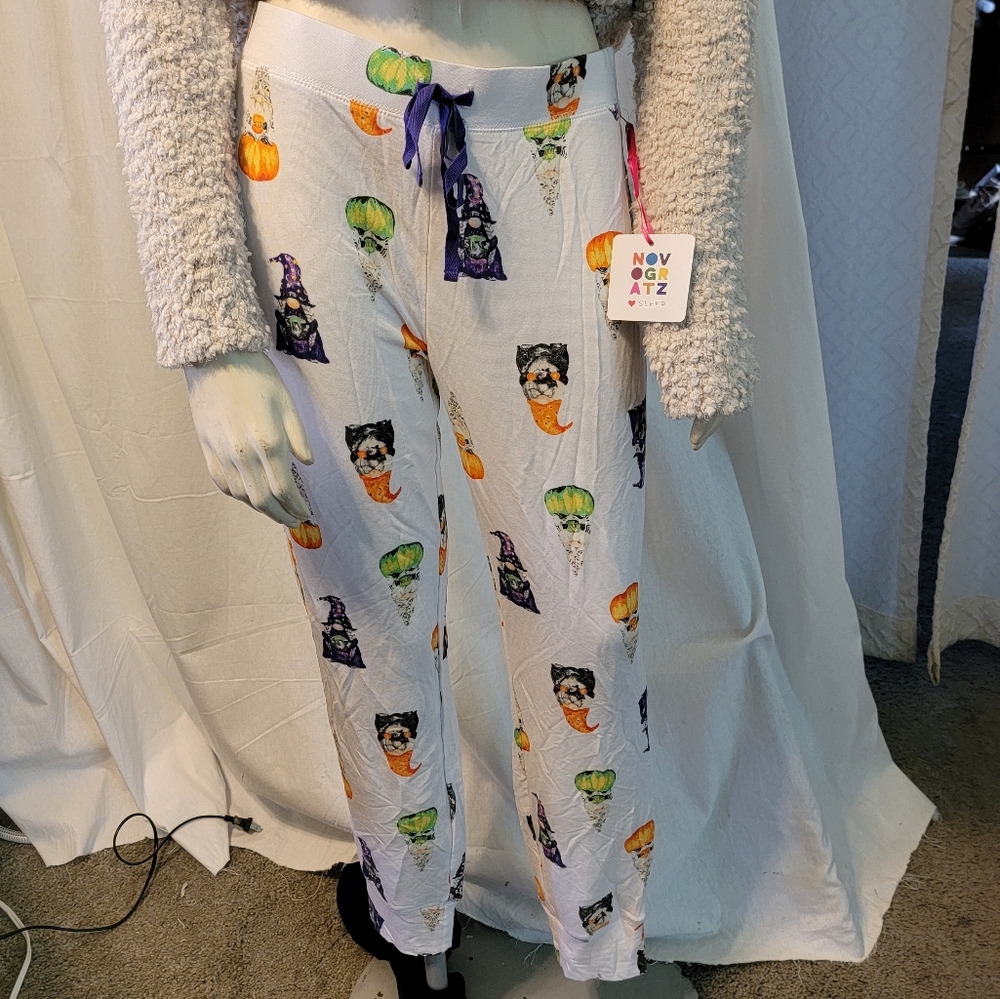 Halloween Fall Themed Gnomes Womens Pajama Pants Novogratz‎ NWT SZ S